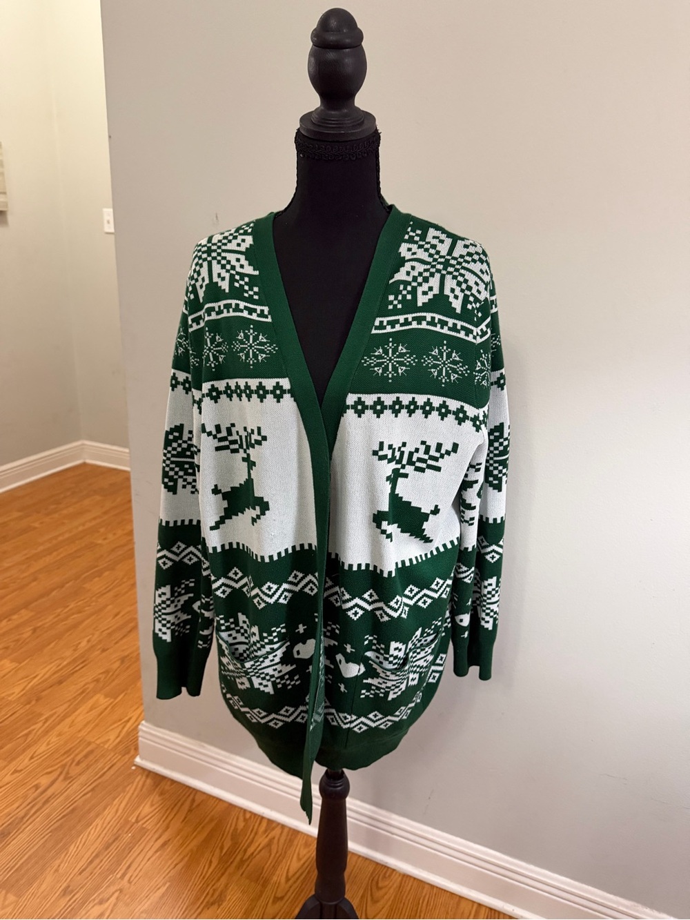 Women’s Christmas Sweater Reindeer Cardigan - in Green & White, Size XL